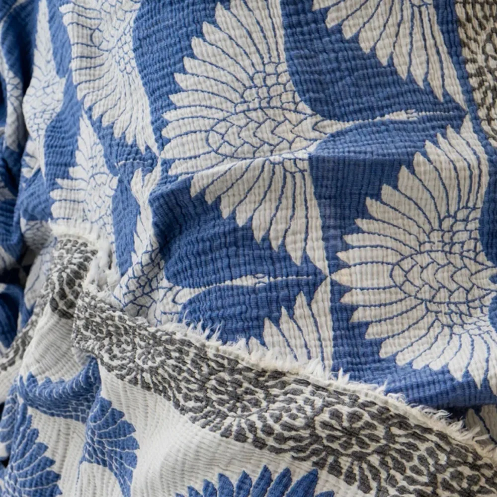 Modern Woven Birds in Flight Cranes Blue Gray KING Bedspread 2 Side FLiPSiDE NEW - Picture 13 of 16